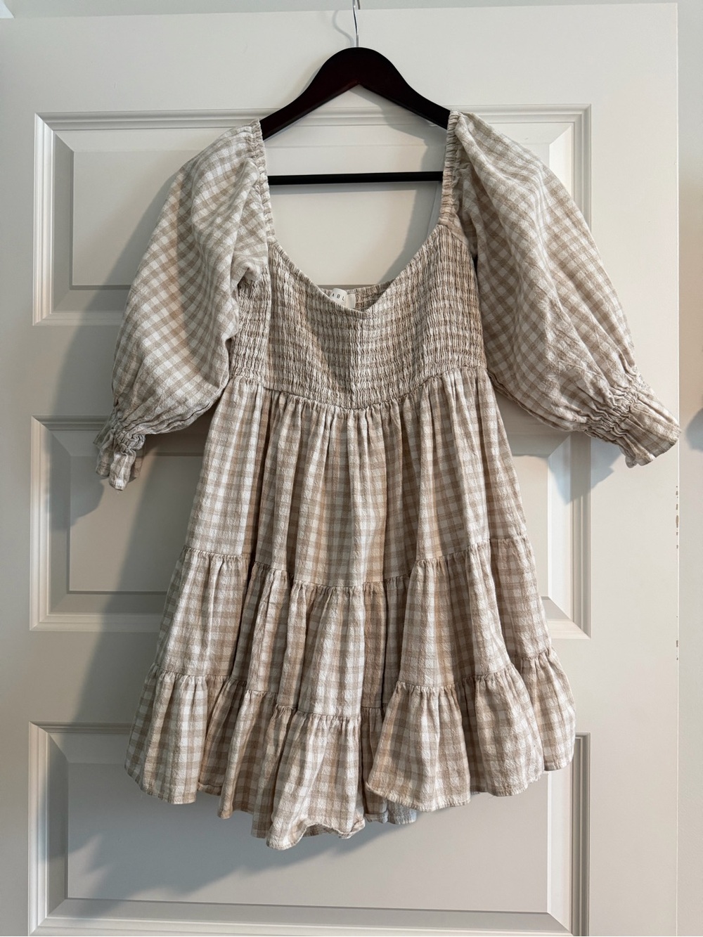 MABLE tan gingham dress size Small 3/4 sleeves smocked